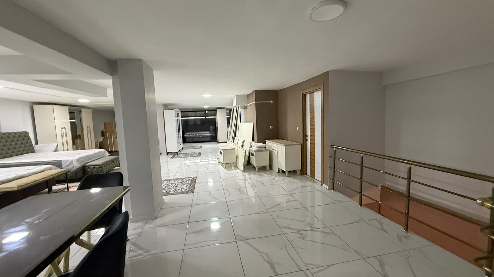 KAYSERİ DEVELİ HARMAN MAHALLESİ CADDE ÜZERİNDE SATILIK DAİRE